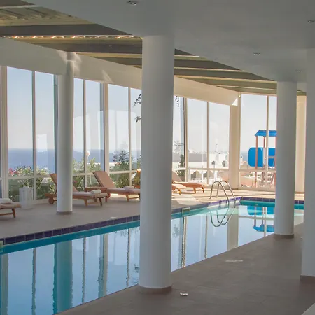 Peninsula & 4* Agia Pelagia (Creta)